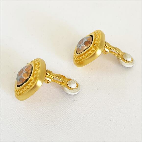 GIVENCHY Vintage Iconic Square Crystal Gold Toned Earring Clip On - Picture 5 of 9